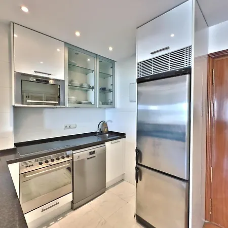 Skol 536 - Great One Bed With Wonderful Sea View. Marbella