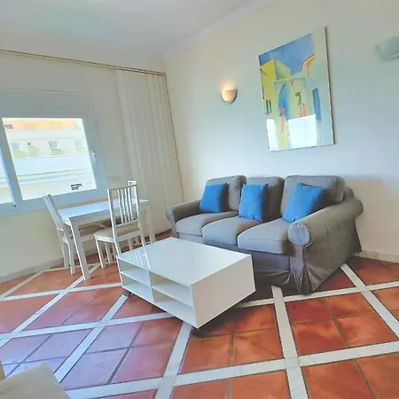 Skol 536 - Great One Bed With Wonderful Sea View. *