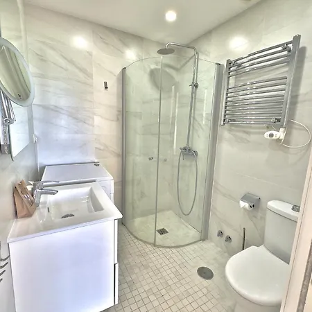 Skol 536 - Great One Bed With Wonderful Sea View. Apartamento *